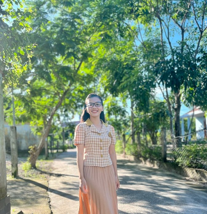 Phạm Thị Cẩm Tú